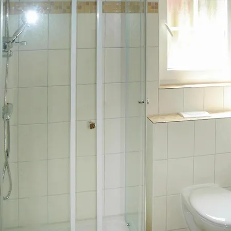 Casa de Férias Doppelhaushaelfte Bernsteinhaus Ii, *